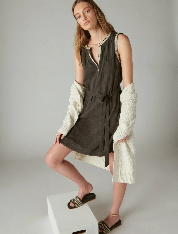 New Deals Lucky Brand Women's Embroidered Sleeveless Popover Dress