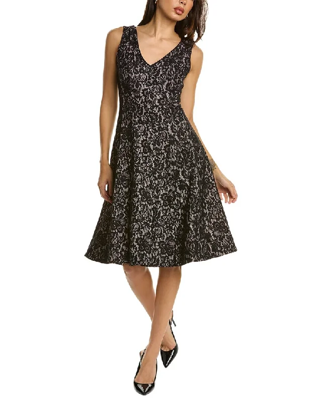 Super Deal MAISON TARA Bonded Lace Maxi Dress