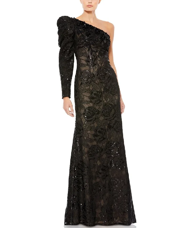 Amazing Deals Mac Duggal Gown