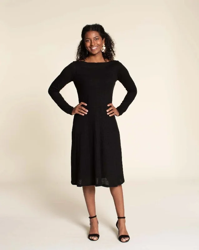 Massive Deals Wardrobe by Me Asta Dress