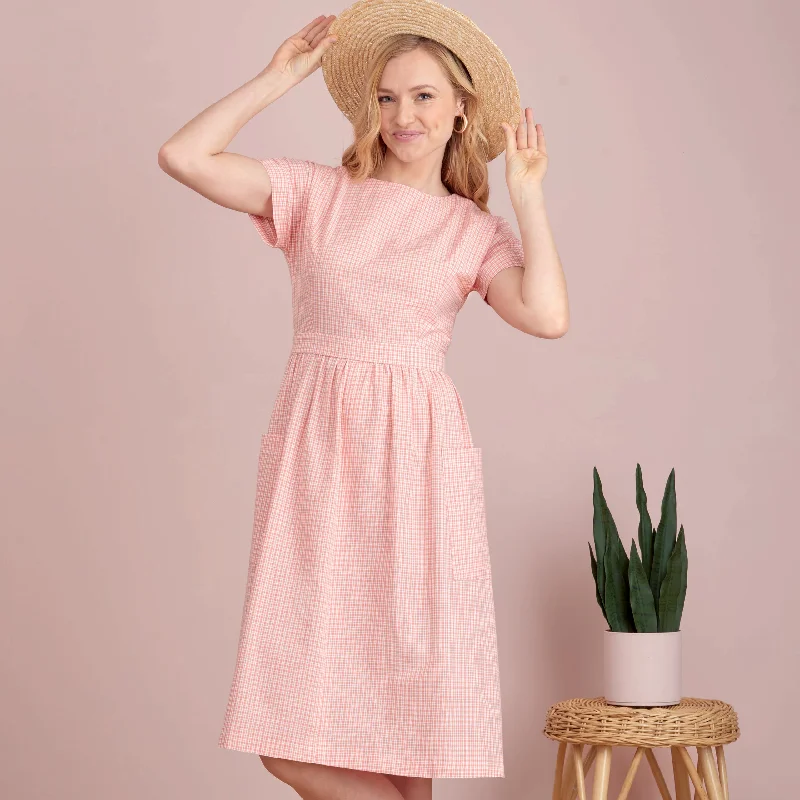 Stock Clearance Simplicity Dresses S9324