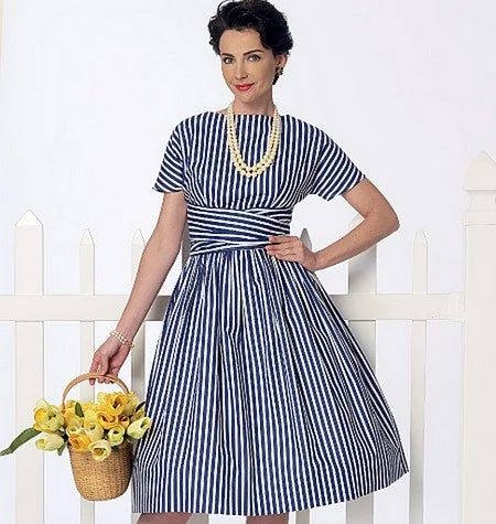 Discount Mania Butterick Dress B6318