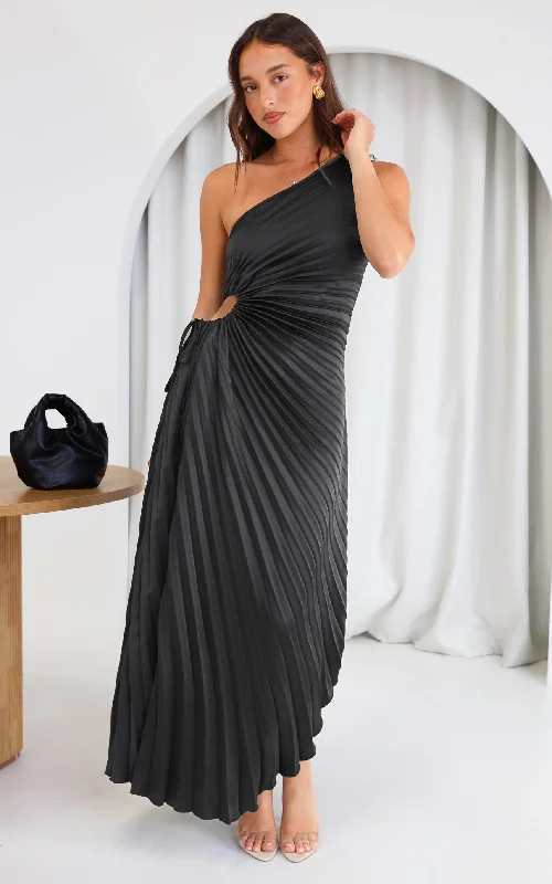 Huge Savings Rochelle Maxi Dress - Black