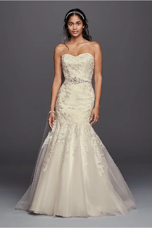 Final Markdown David's Bridal Jewel Lace Wedding Dress with Sweetheart Neckline