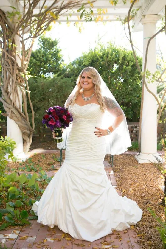 Bargain Bin Mori Lee Madeline gardner