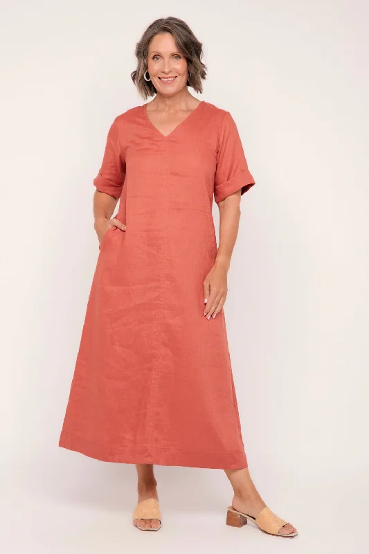 Huge Savings Tamara Linen V-Neck Dress in Desert Rose