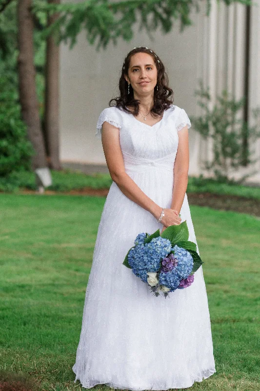 Price Buster David's Bridal KP3696