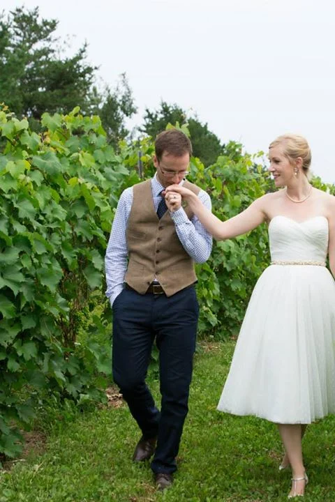 Super Bargain Other Adorable and romantic LisSimon tea-length lace wed