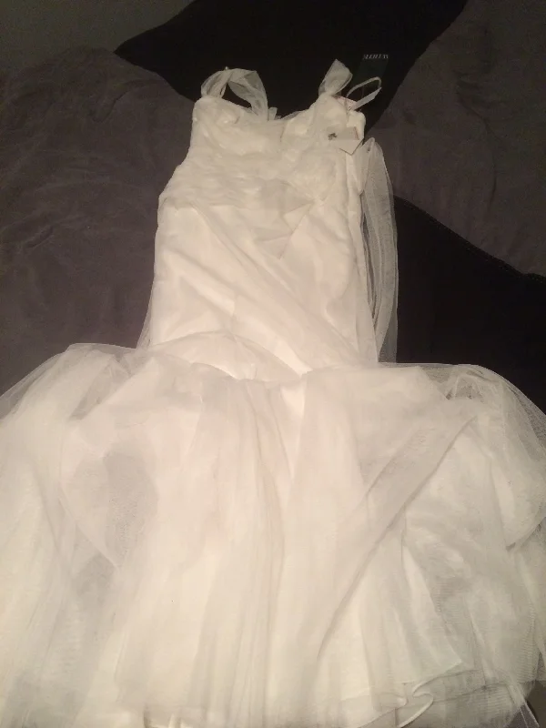 Bargain Bin Vera Wang vw351003