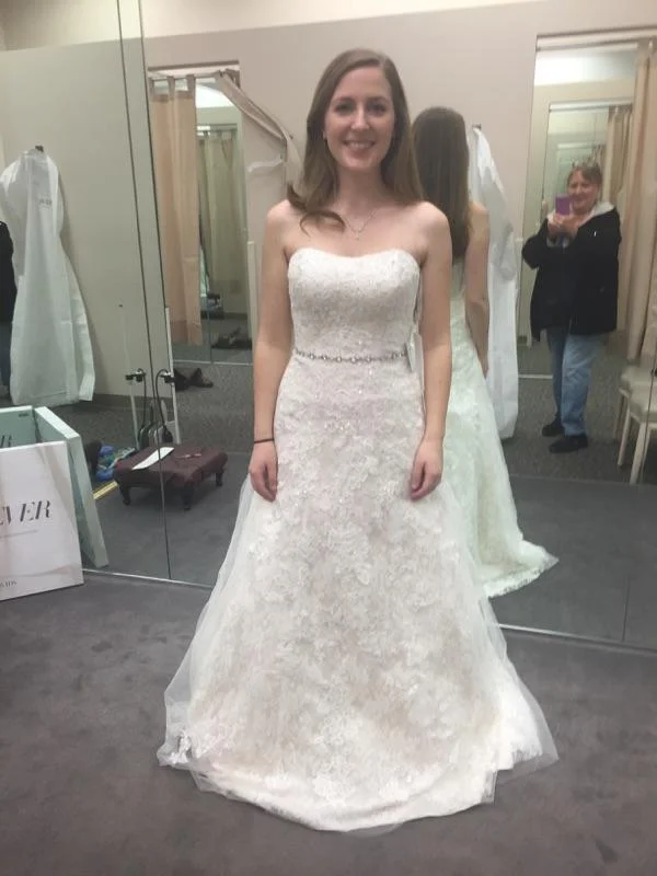 Warehouse Sale David's Bridal Jewel lace a-line wedding dress with beading/WG755