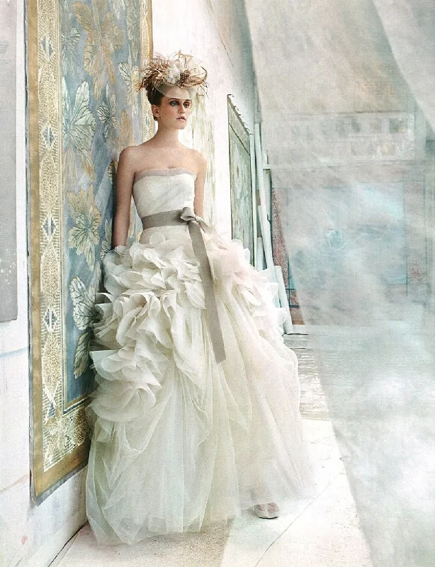 Incredible Offers Vera Wang Hayley