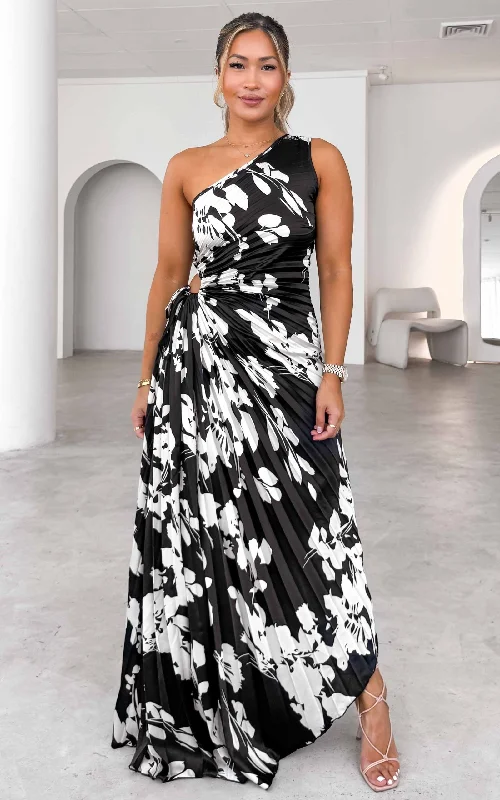 Instant Discount Rochelle Maxi Dress - Black White Floral