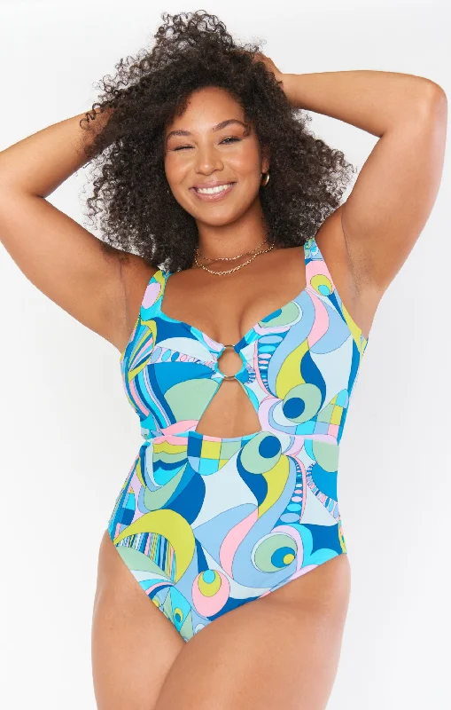 Limited Time Offer Summer One Piece ~ Go Go Geo