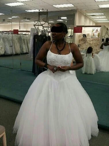Discount Days David's Bridal OP9004