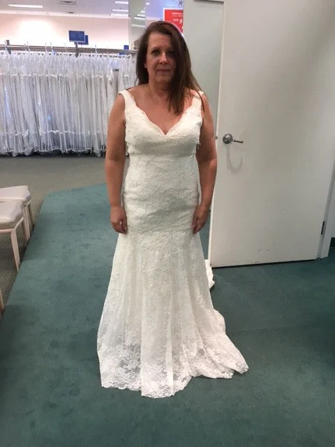 Clearance Sale David's Bridal Jewel/WG3757 Ivory